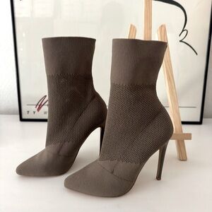 Steve Madden Century Women's Brown Tan Boots Size 6